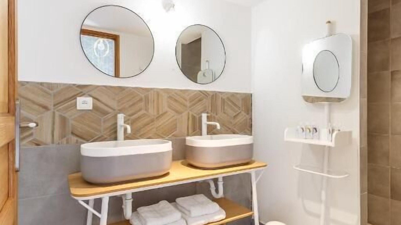 Photo of Bathroom in Bossieu