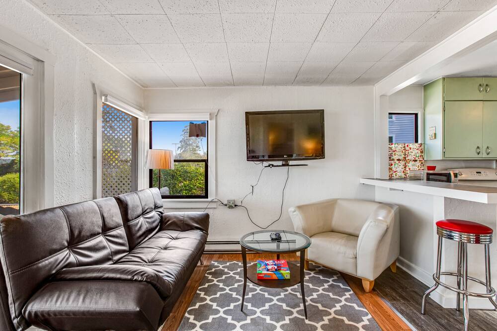 Photo of Others in Retsil