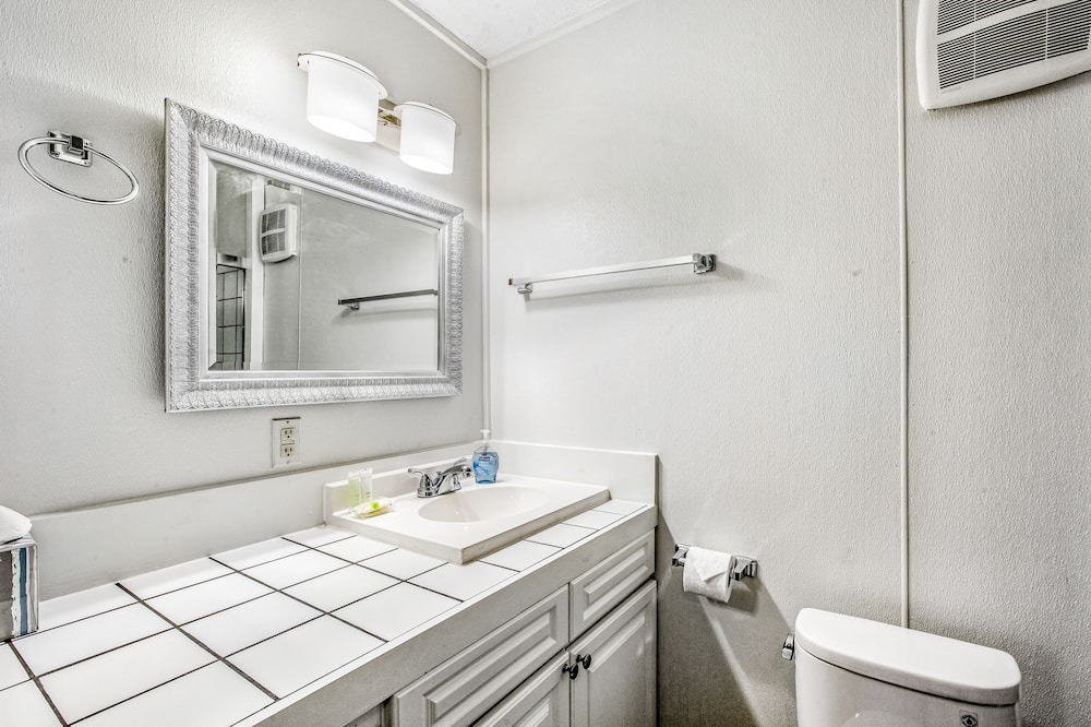 Photo of Others in Retsil