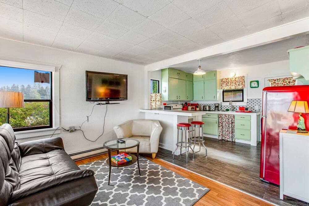 Photo of Others in Retsil