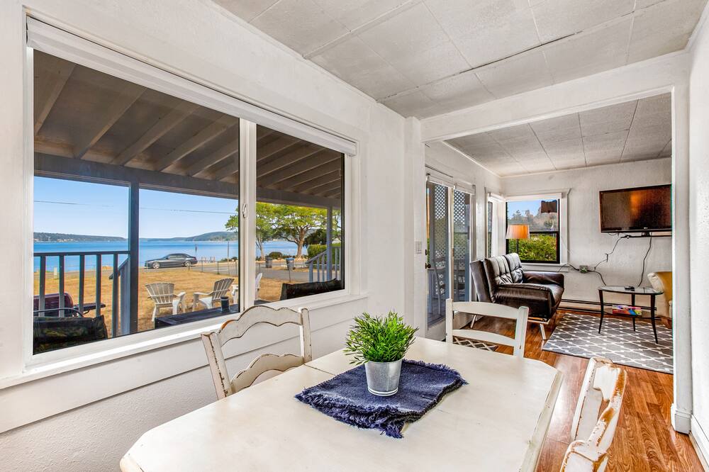 Photo of Others in Retsil