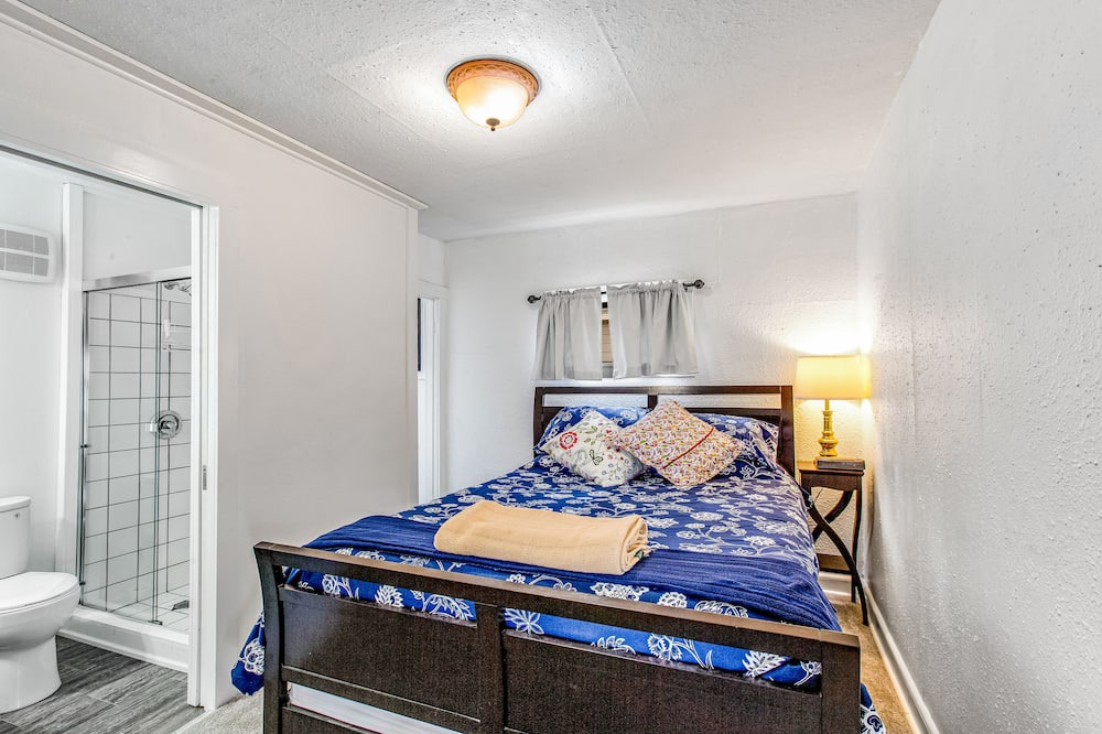 Photo of Others in Retsil