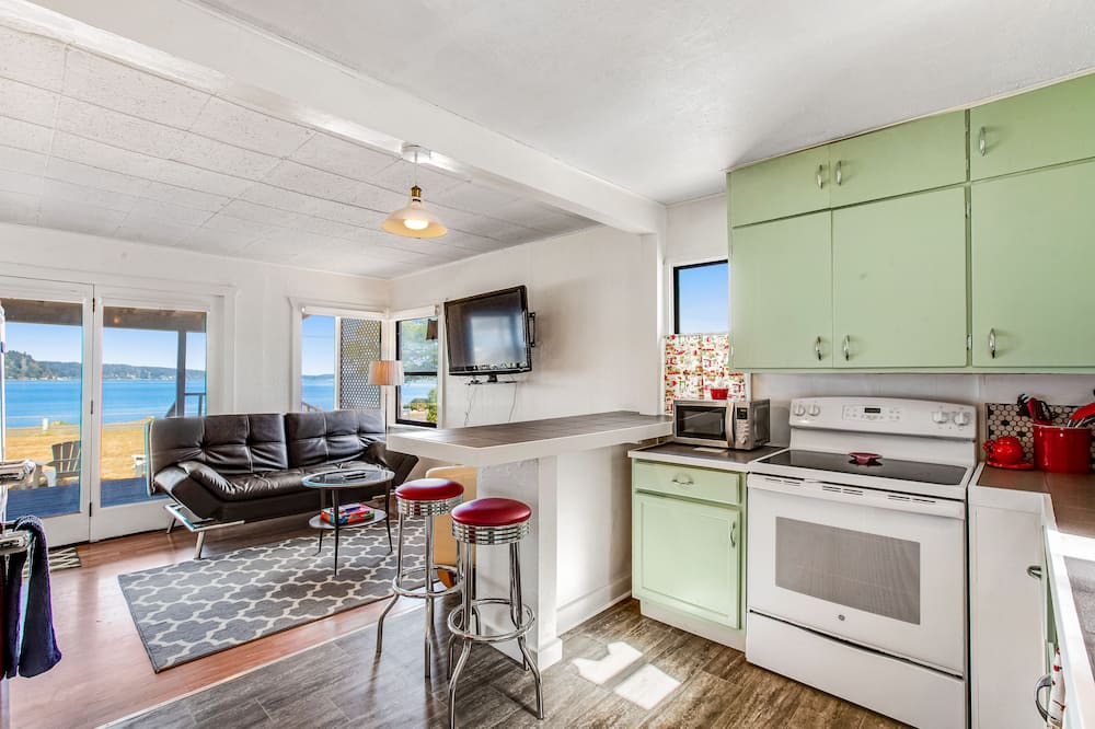 Photo of Others in Retsil