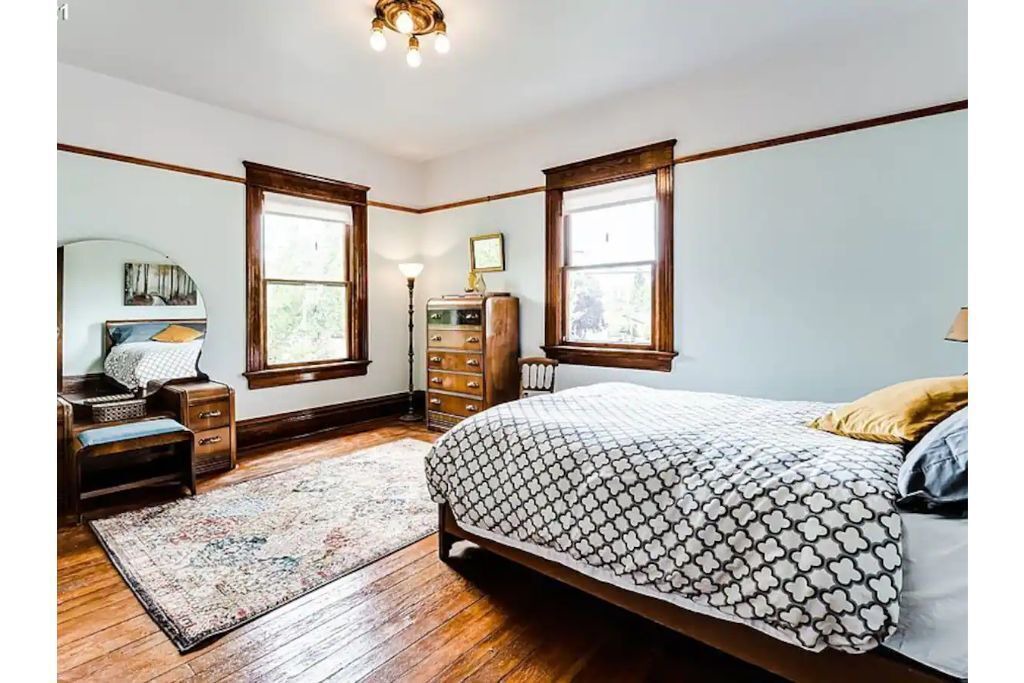 Photo of Others in Central Oregon