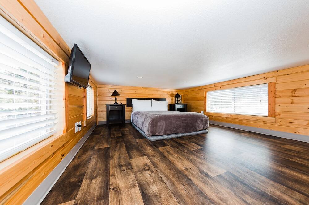 Photo of Bedroom in Pacific City