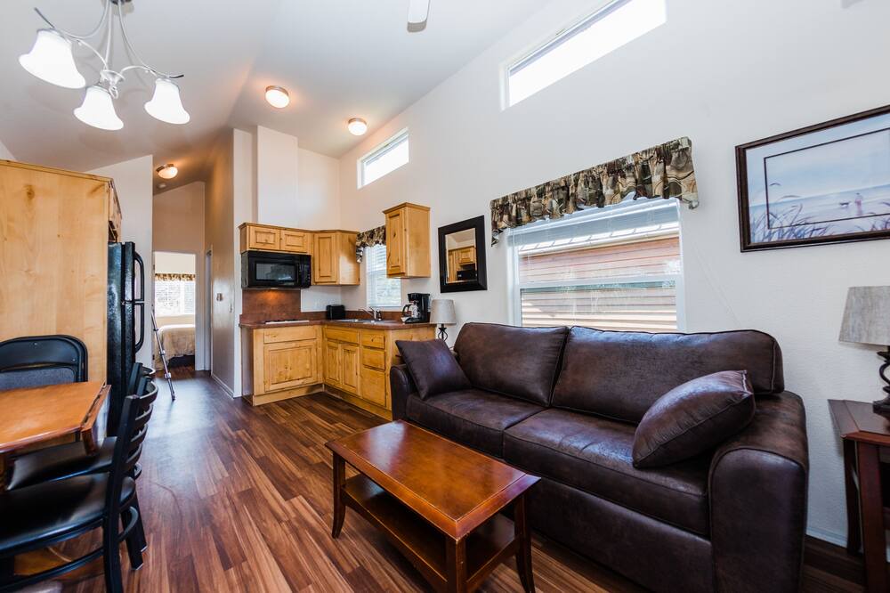 Photo of Livingroom in Pacific City