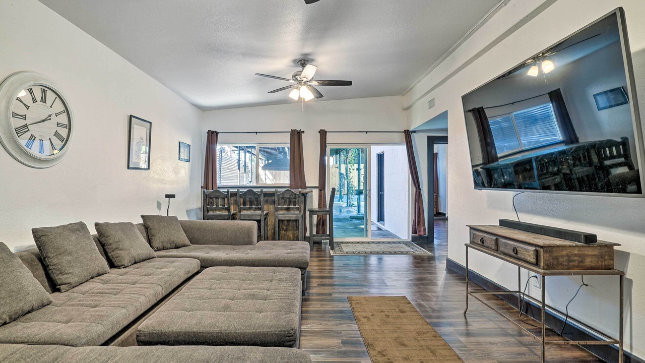 Photo of Livingroom in El Paso