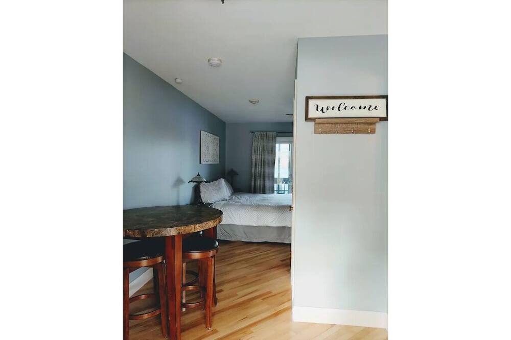 Photo of Bedroom in Winnisquam