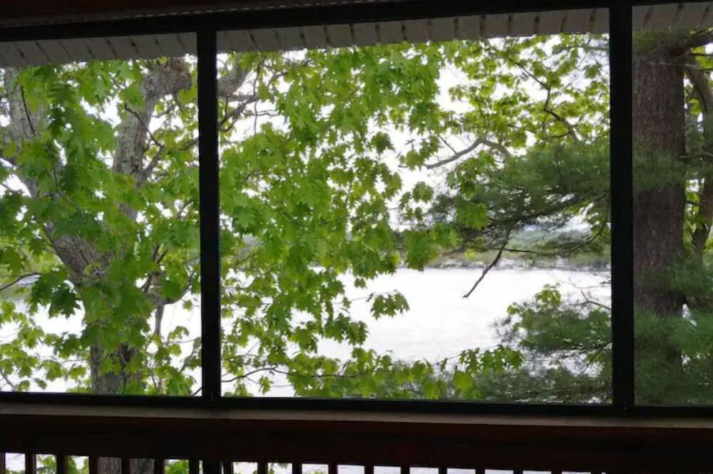 Photo of Patio Balcony in Winnisquam