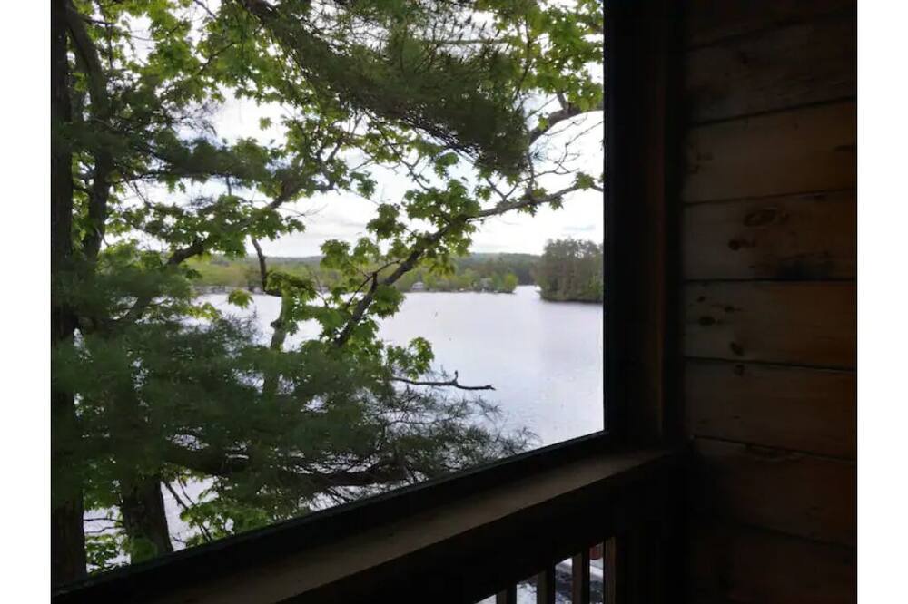 Photo of Patio Balcony in Winnisquam