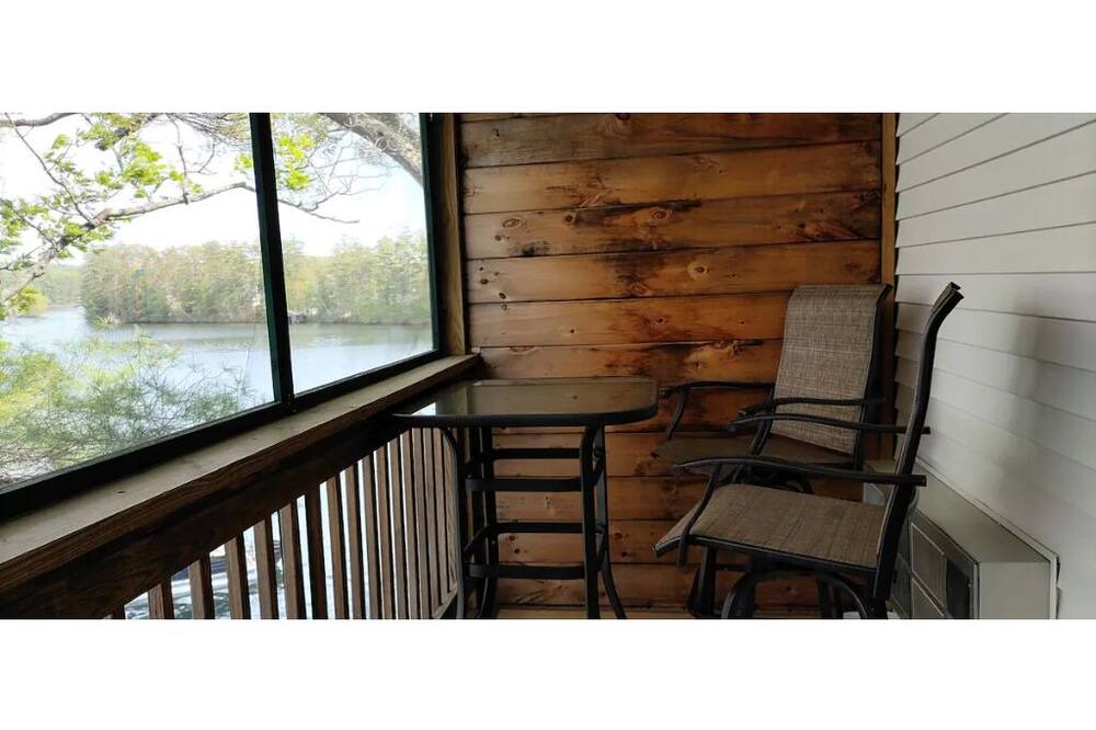 Photo of Others in Winnisquam