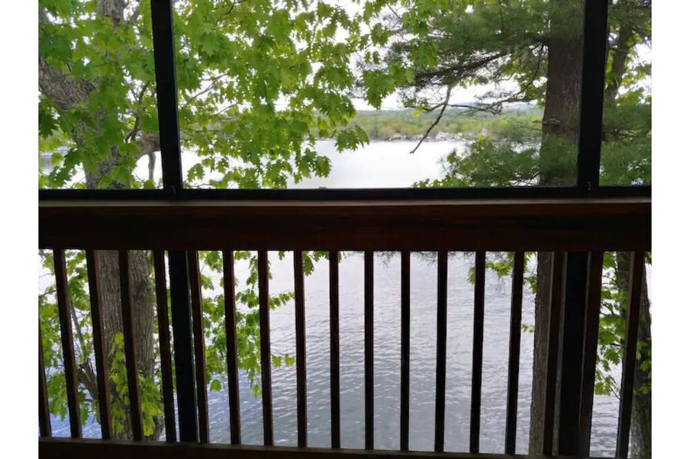 Photo of Patio Balcony in Winnisquam