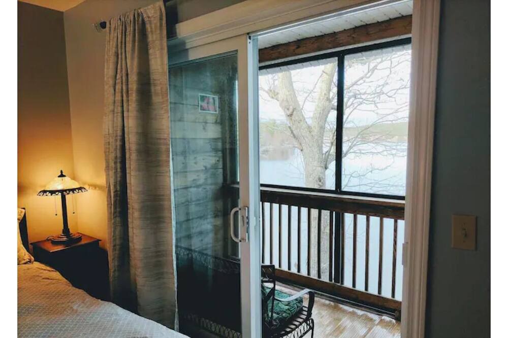 Photo of Bedroom in Winnisquam