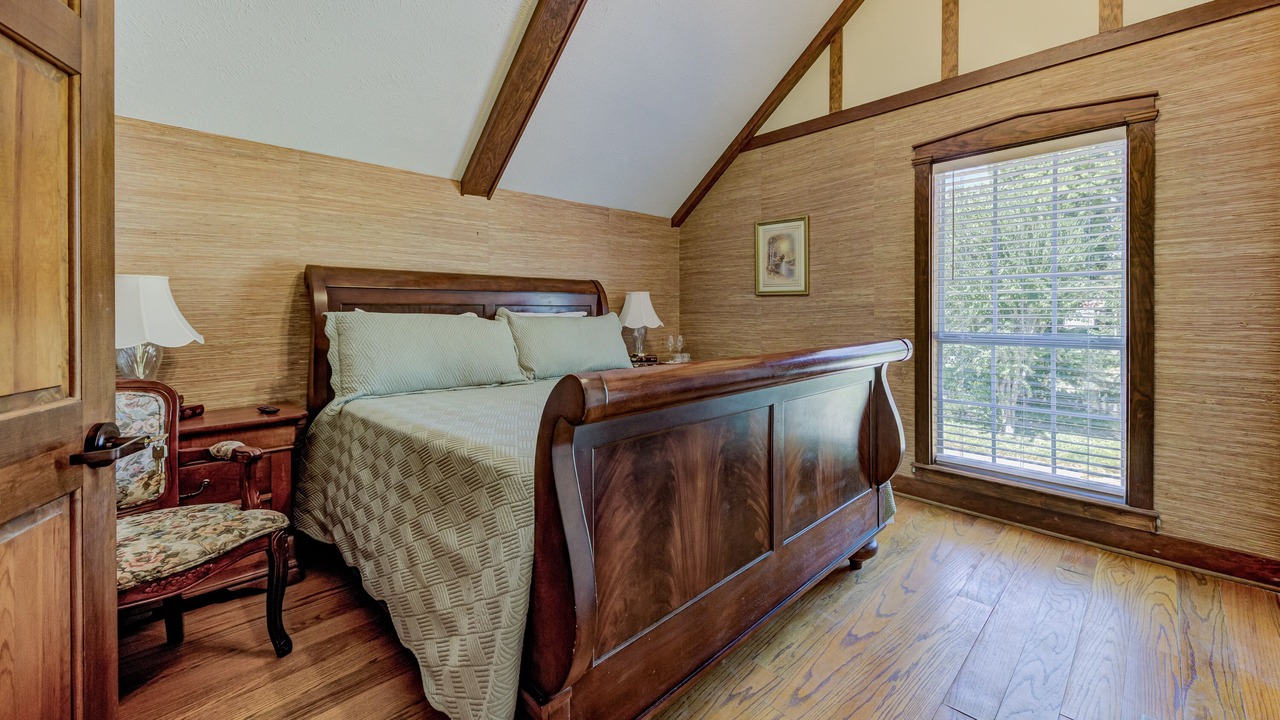 Photo of Bedroom in Vicksburg