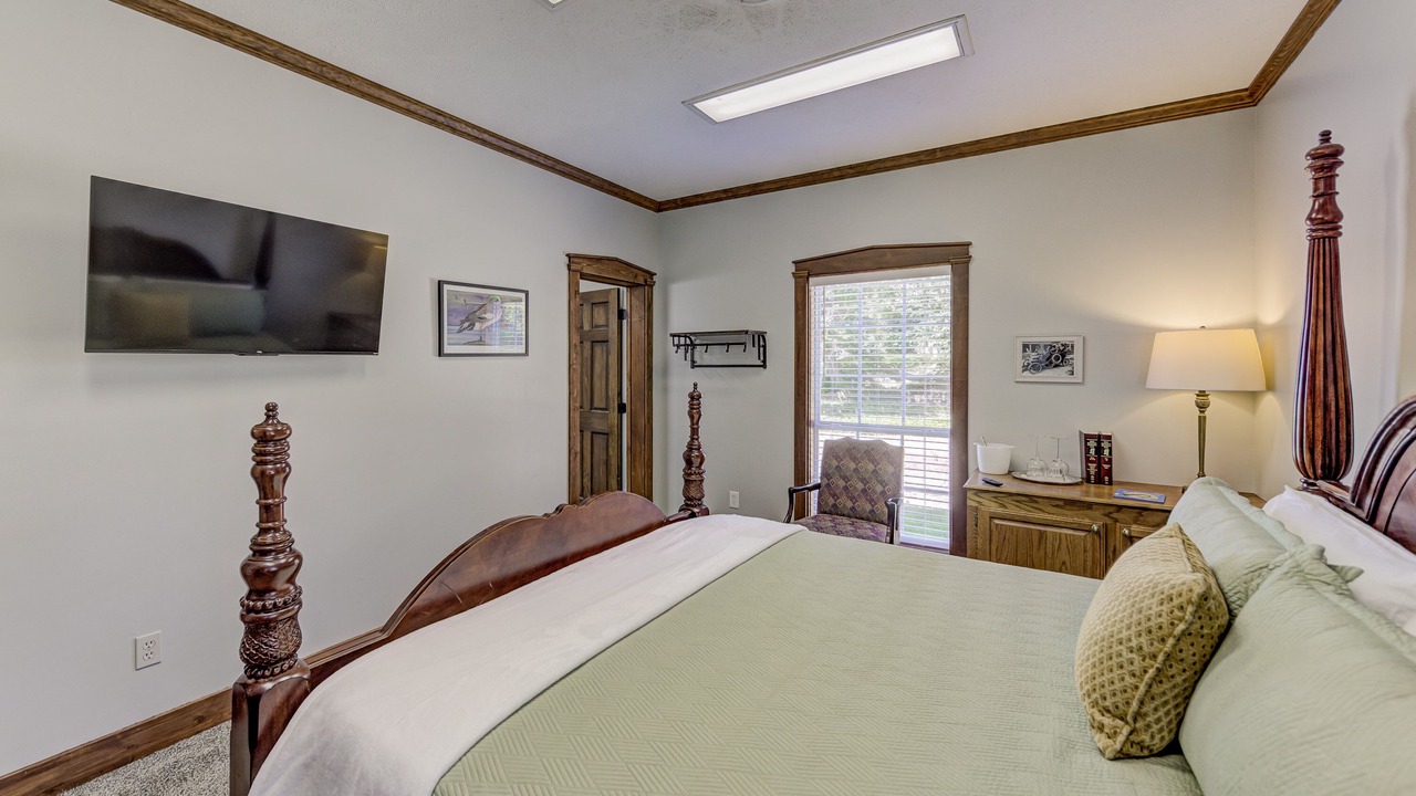Photo of Bedroom in Vicksburg