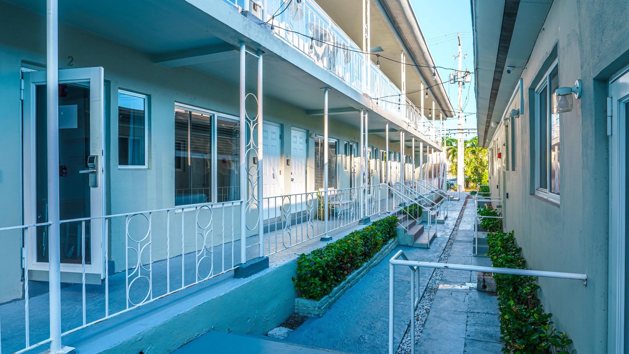 Photo of Outdoor in West Avenue