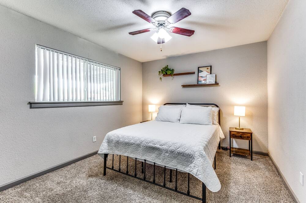 Photo of Bedroom in Fort Worth Cultural District