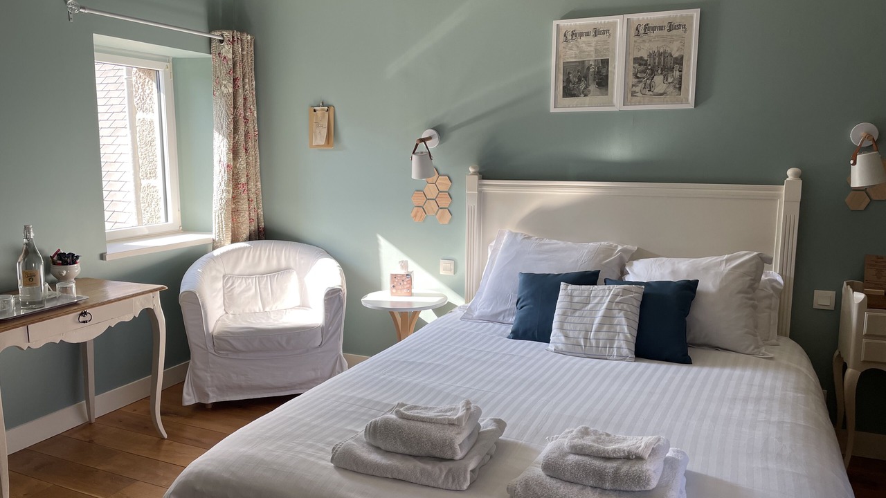 Photo of Bedroom in Montfarville