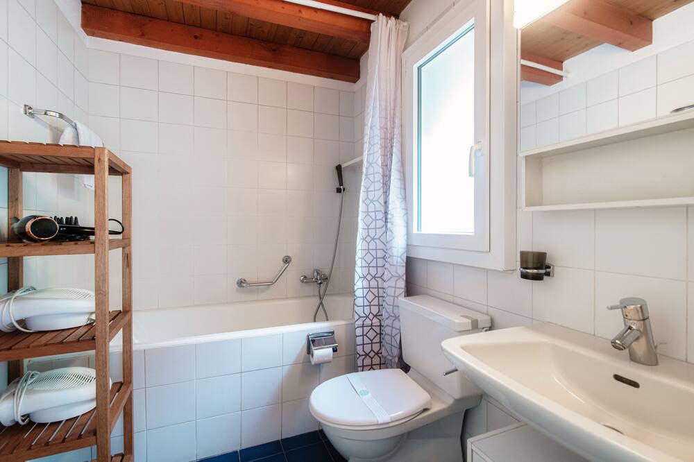 Photo of Bathroom in Giubiasco