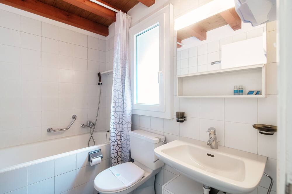 Photo of Bathroom in Giubiasco