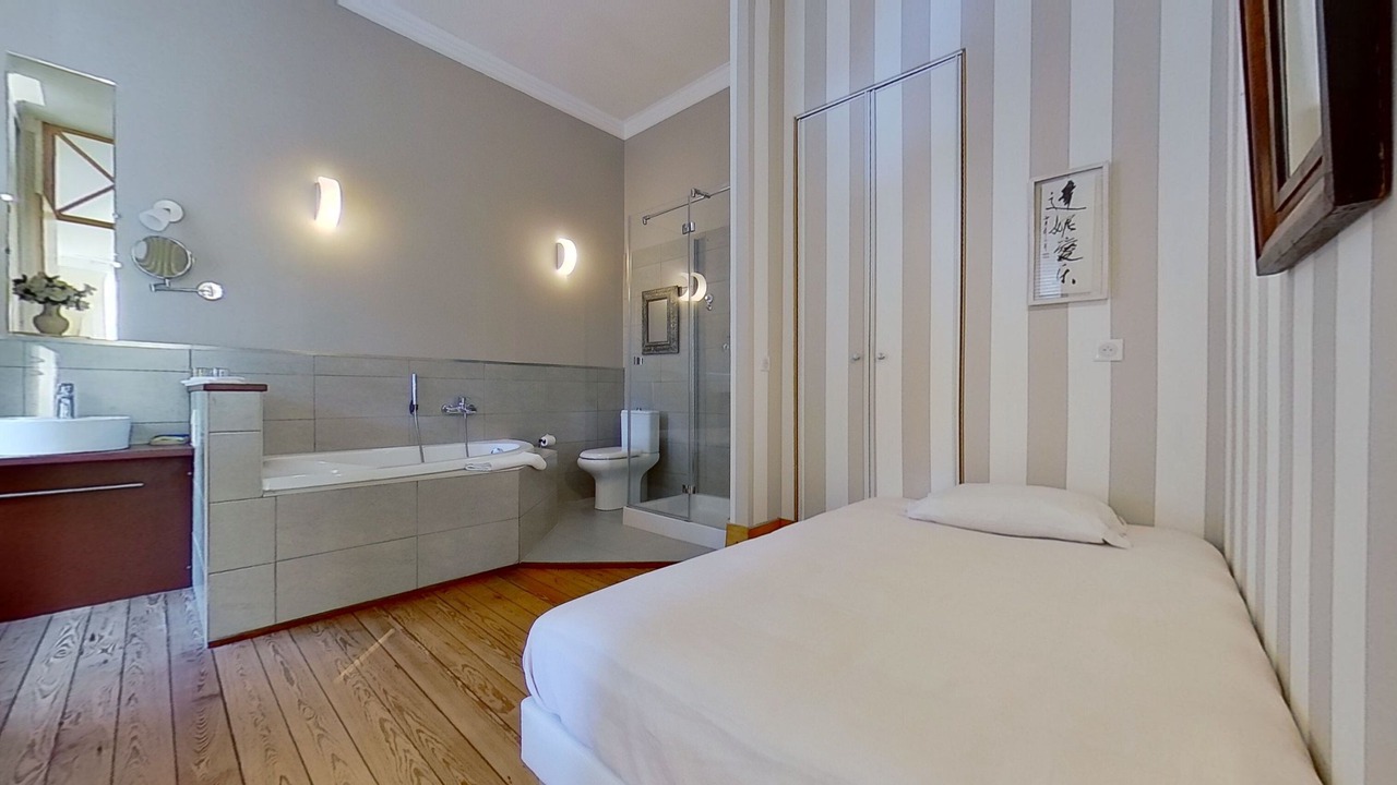 Photo of Bathroom in Artigues-pres-Bordeaux