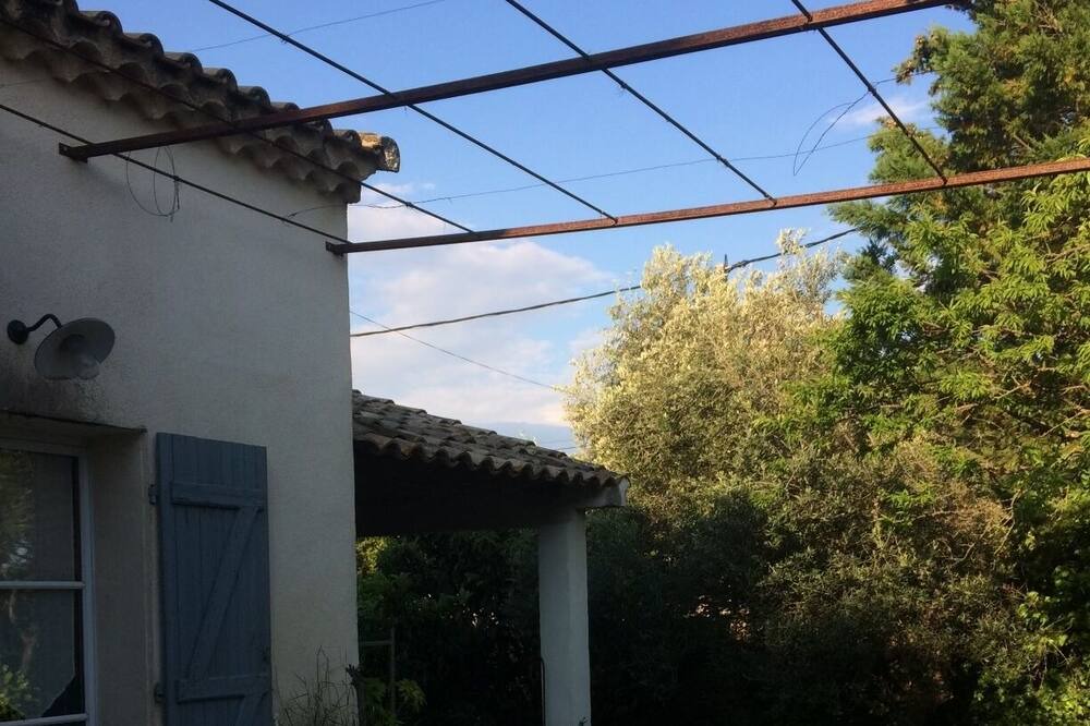 Photo of Patio Balcony in Poussan