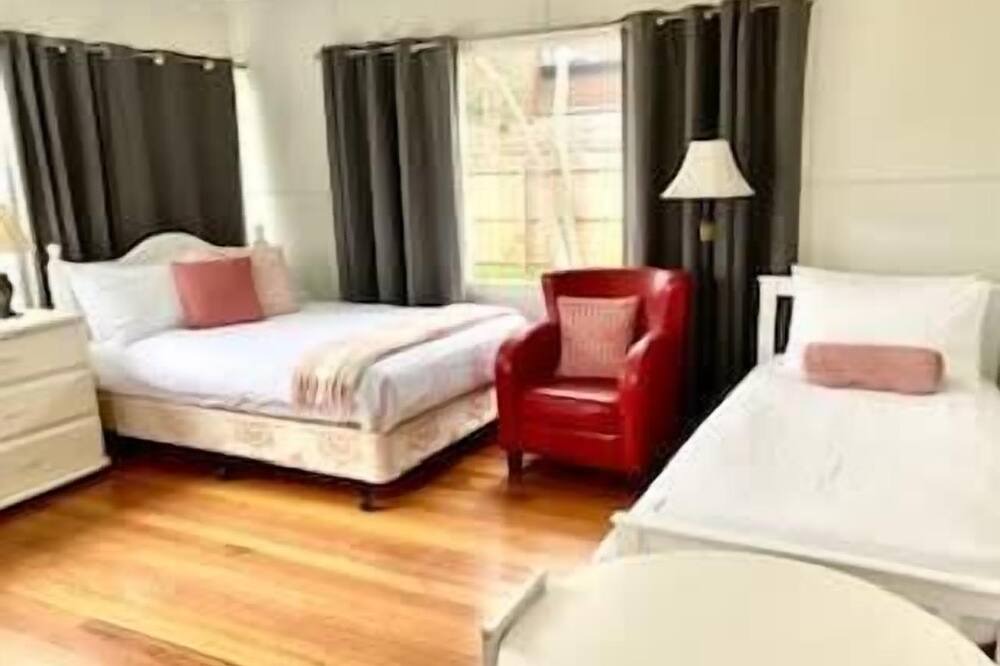 Photo of Others in Capel Sound