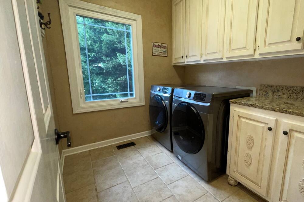 Photo of Kitchen in Hickory