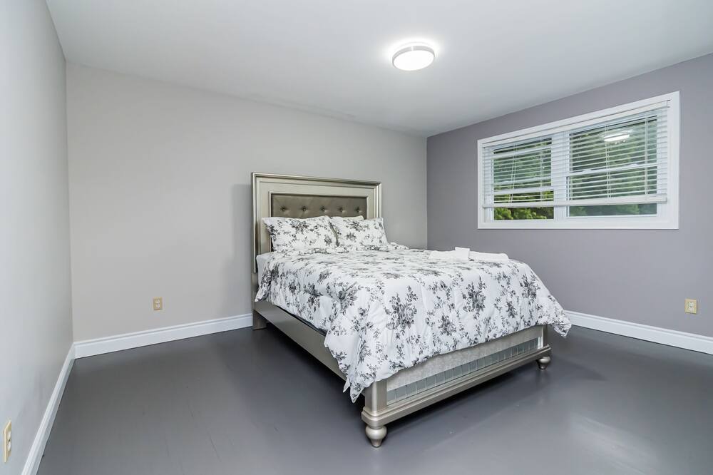 Photo of Bedroom in Whitby