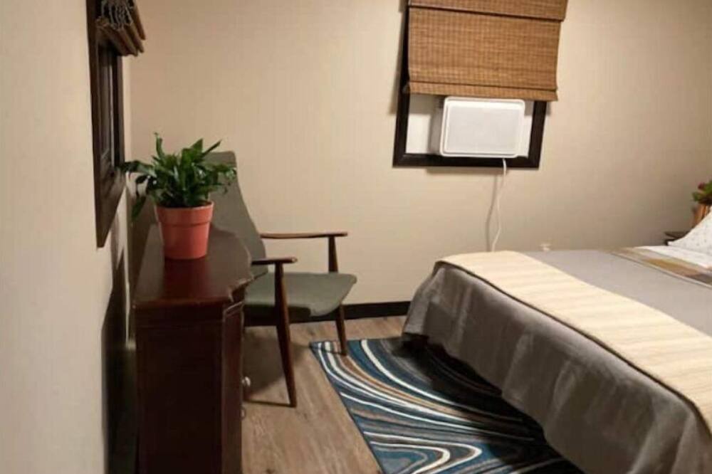 Photo of Bedroom in Albany