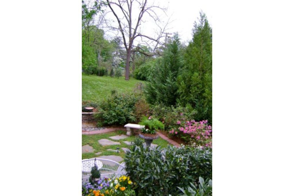 Photo of Outdoor in Green Hills