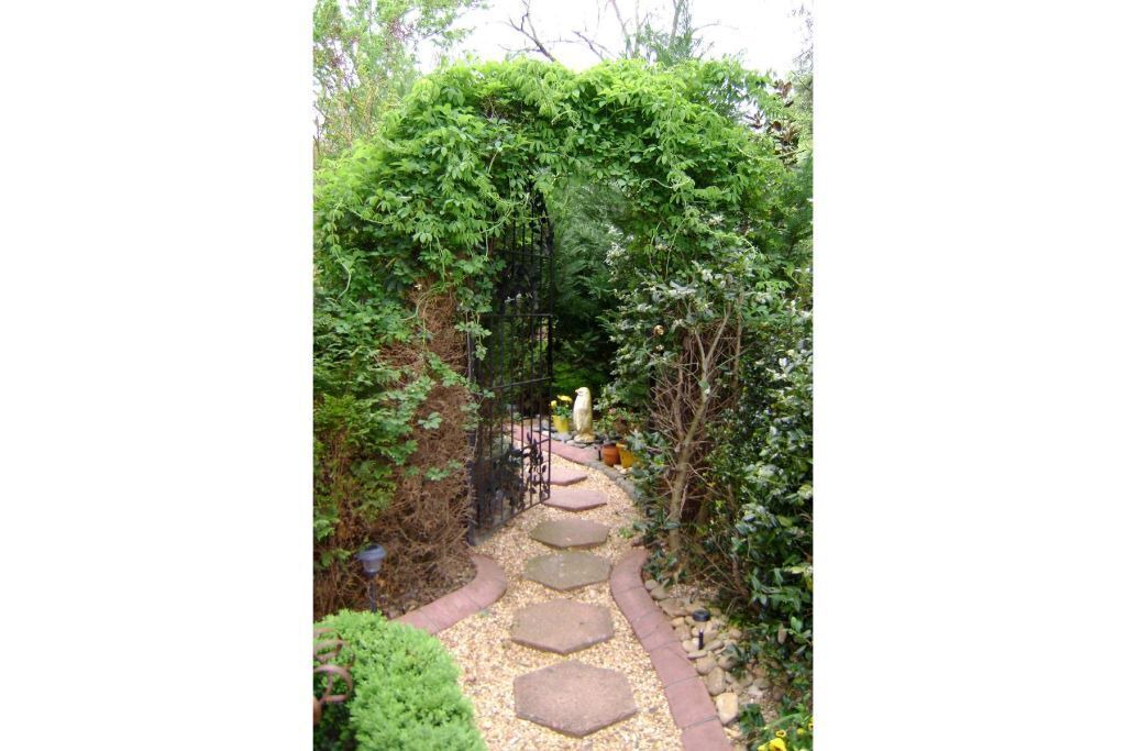 Photo of Outdoor in Green Hills