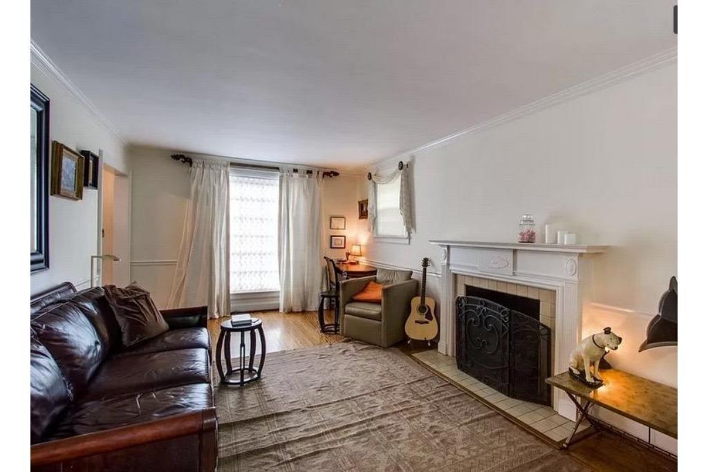 Photo of Livingroom in Green Hills