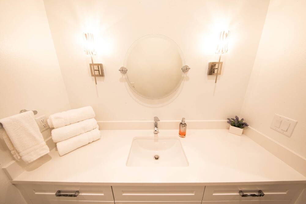 Photo of Bathroom in Montgomery