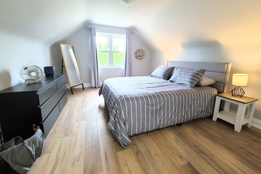 Photo of Bedroom in Hamilton