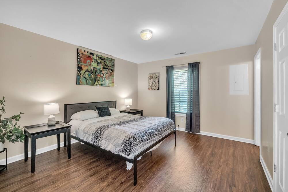 Photo of Bedroom in Martinsburg