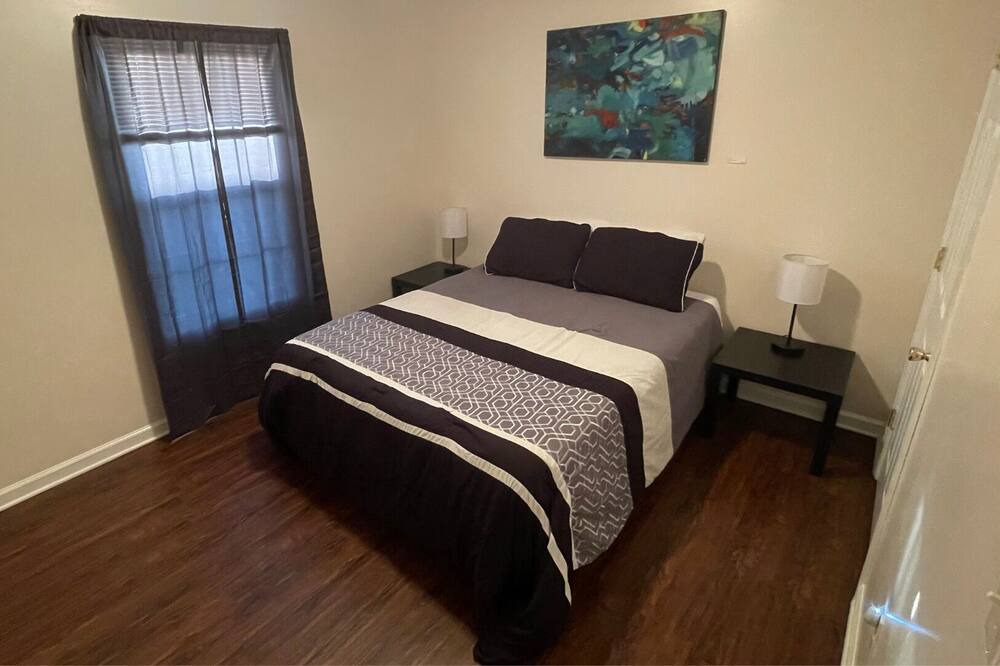 Photo of Bedroom in Martinsburg