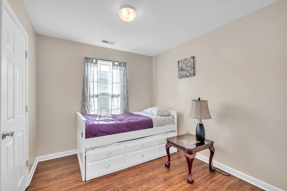 Photo of Bedroom in Martinsburg