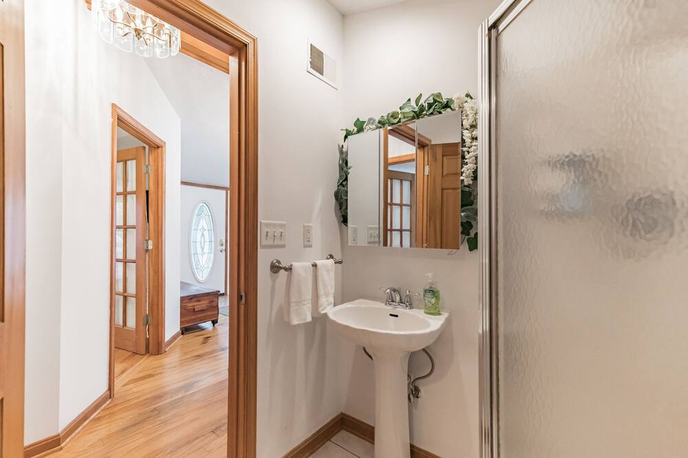 Photo of Bedroom in Fishers Hill