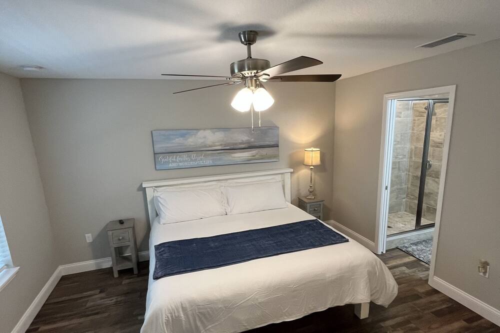 Photo of Bedroom in Bartow