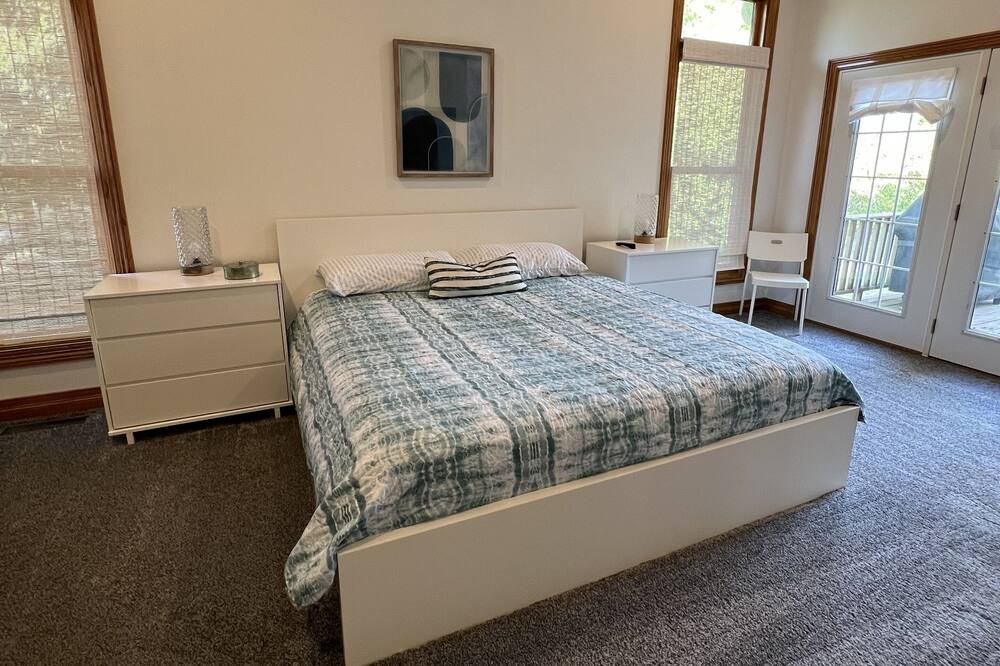 Photo of Bedroom in Carl Junction