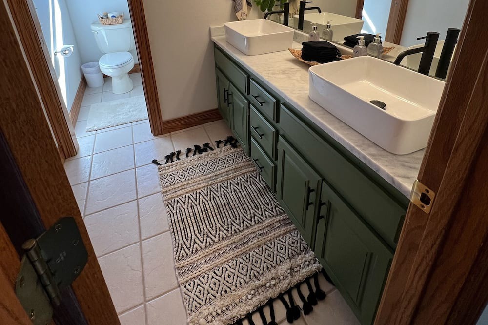 Photo of Bathroom in Carl Junction