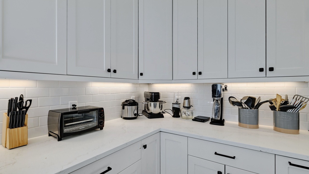 Photo of Kitchen in Apache Shores