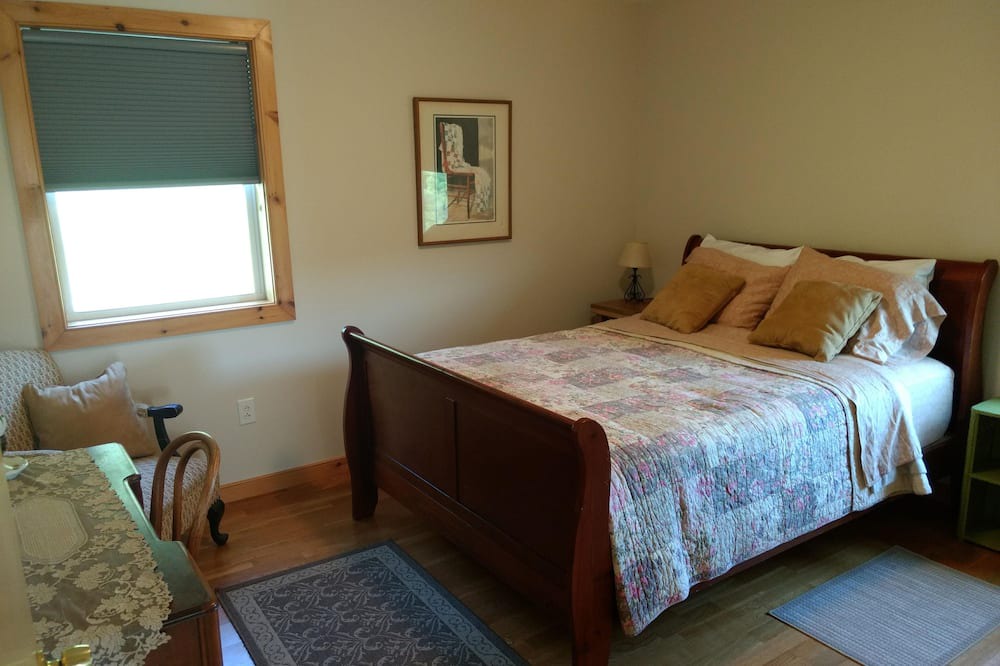 Photo of Bedroom in Millerton