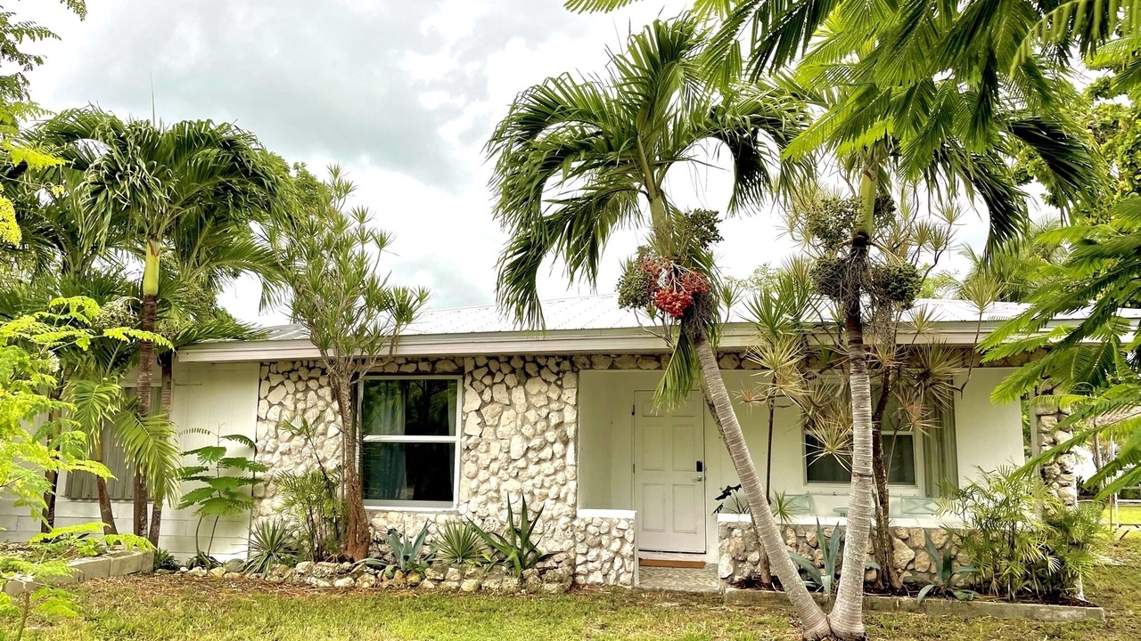 Photo of Outdoor in Summerland Key