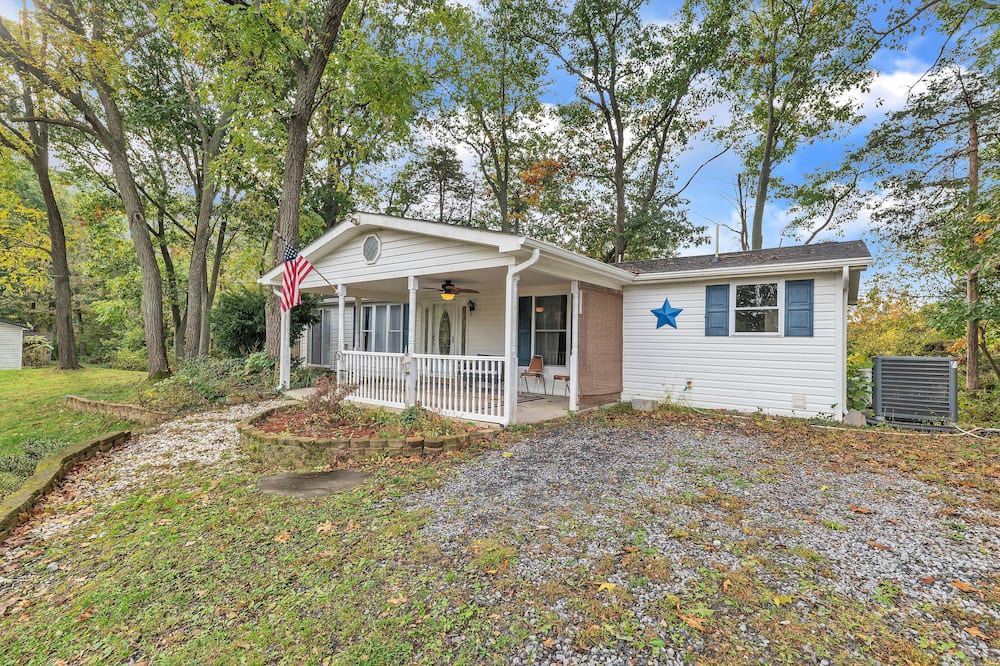 Photo of Outdoor in Fishers Hill