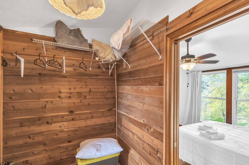 Photo of Bedroom in Fishers Hill