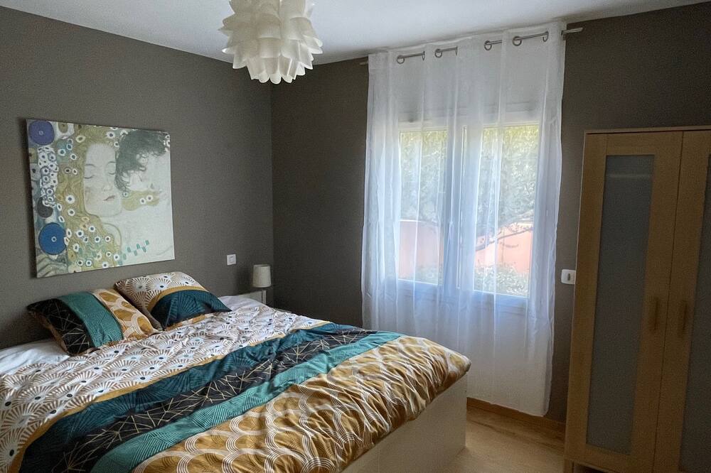 Photo of Bedroom in Cessenon-sur-Orb
