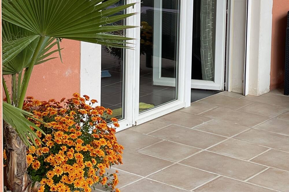 Photo of Patio Balcony in Cessenon-sur-Orb