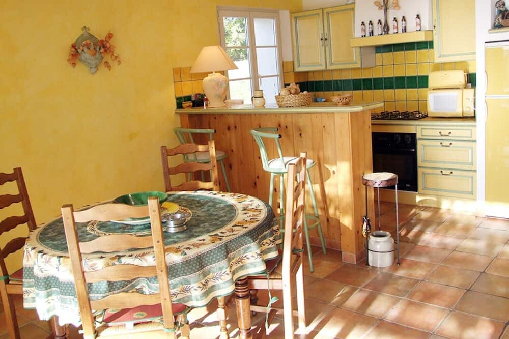 Photo of Kitchen in Pierrerue